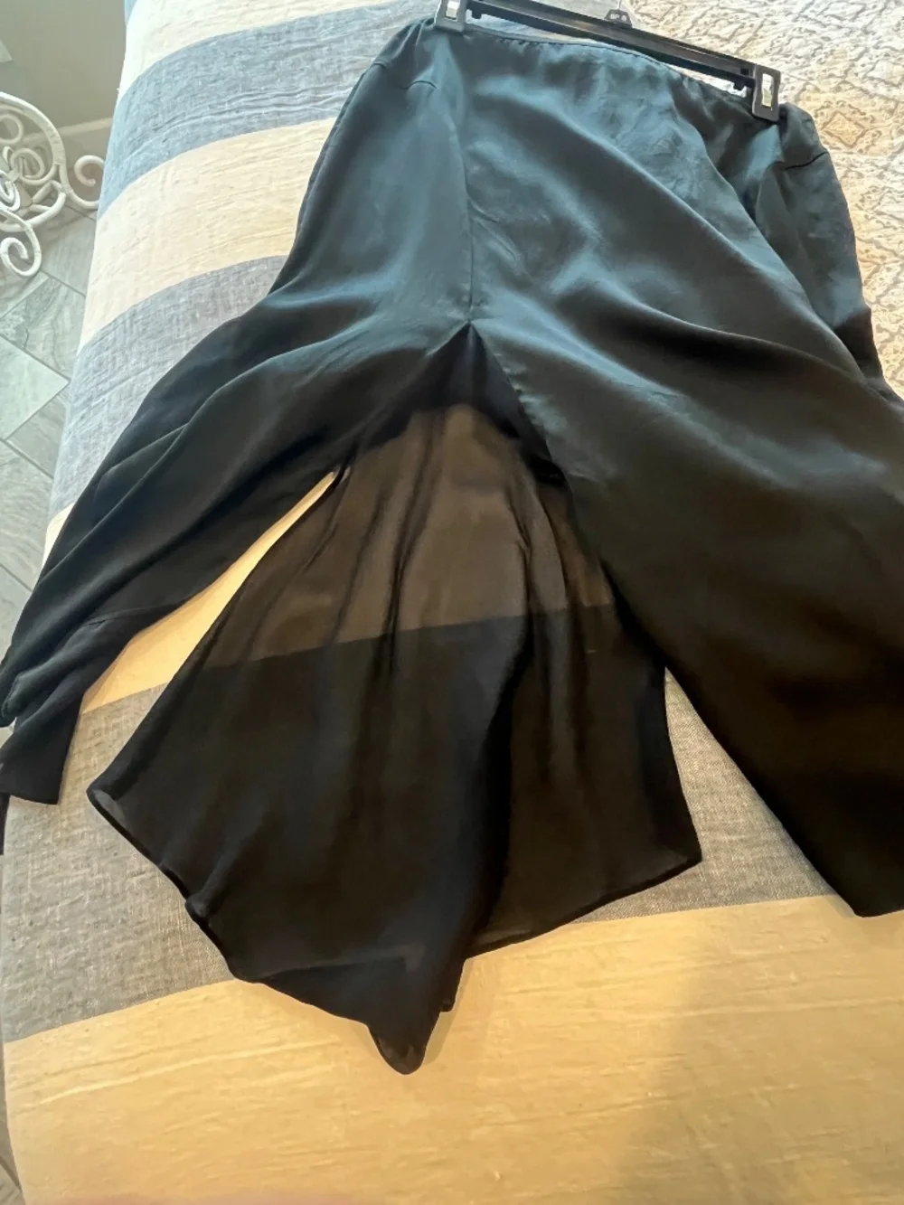 VTG Ideology 100% Silk Handkerchief Hem Skirt Black Sz 12 Dark Romantic Goth - Picture 2 of 10